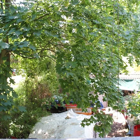 Netflix, Highspeed Internet, Küche, Premium Kabelfernsehen, Queen-size-bett 160×200 * Berlín