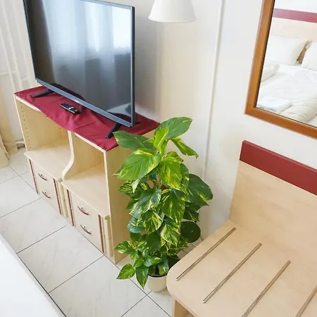 Netflix, Highspeed Internet, Küche, Premium Kabelfernsehen, Queen-size-bett 160×200 *